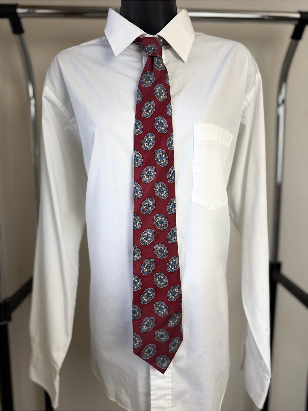 Yves Saint Laurent Neckwear 100% Silk Tie Burgundy Medallion Pattern